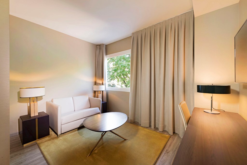 NH Collection Madrid Suecia: Room JUNIOR SUITE CAPACITY 1