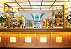 Urso Hotel & Spa: Bar - photo 8