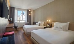 Hyatt Centric Gran Via Madrid: Room - photo 14