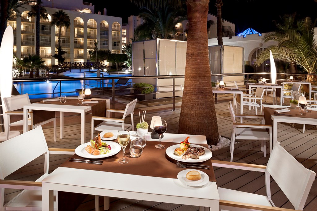 Melia Marbella Banus: Restaurant