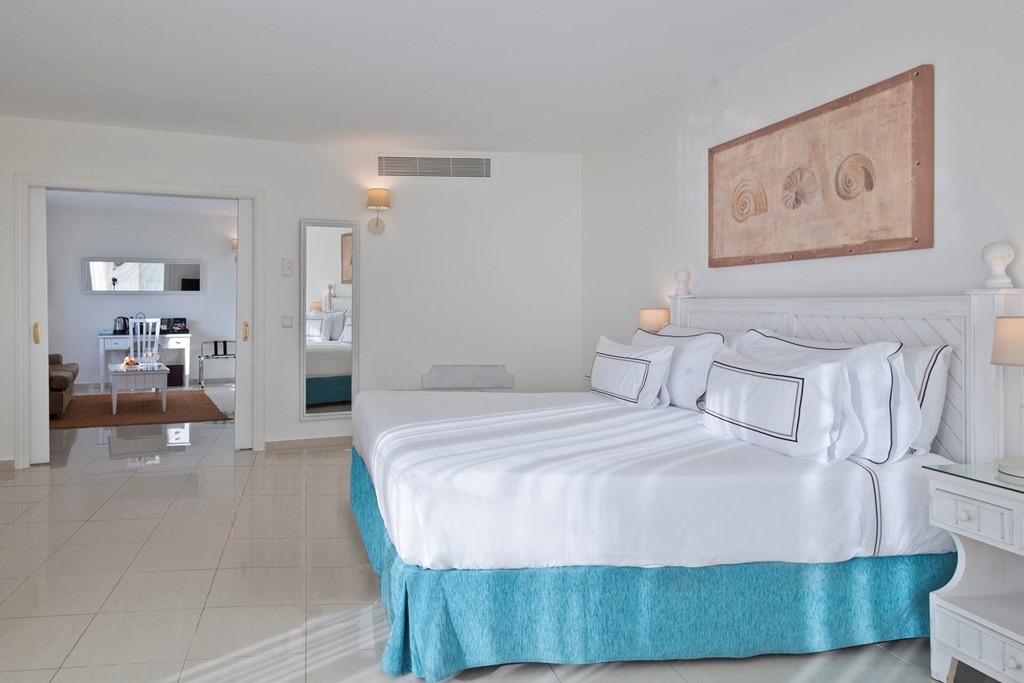 Melia Marbella Banus: Room JUNIOR SUITE STANDARD