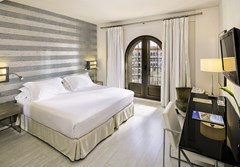 H10 Andalucia Plaza: Room Double or Twin STANDARD - photo 42