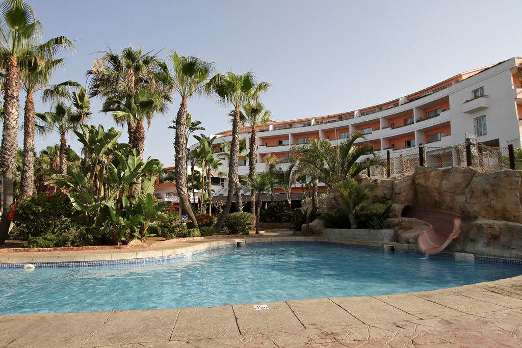 Marbella Playa: Pool