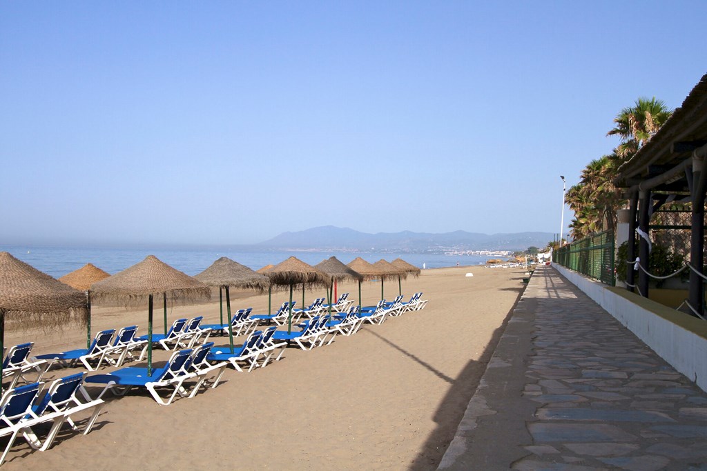 Marbella Playa: Beach