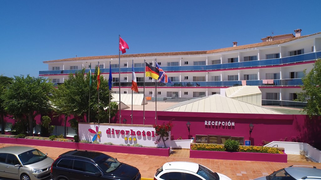 Diverhotel Dino Marbella: General view