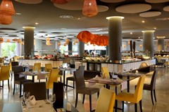 Grand Palladium White Island Resort & Spa: Restaurant - photo 16