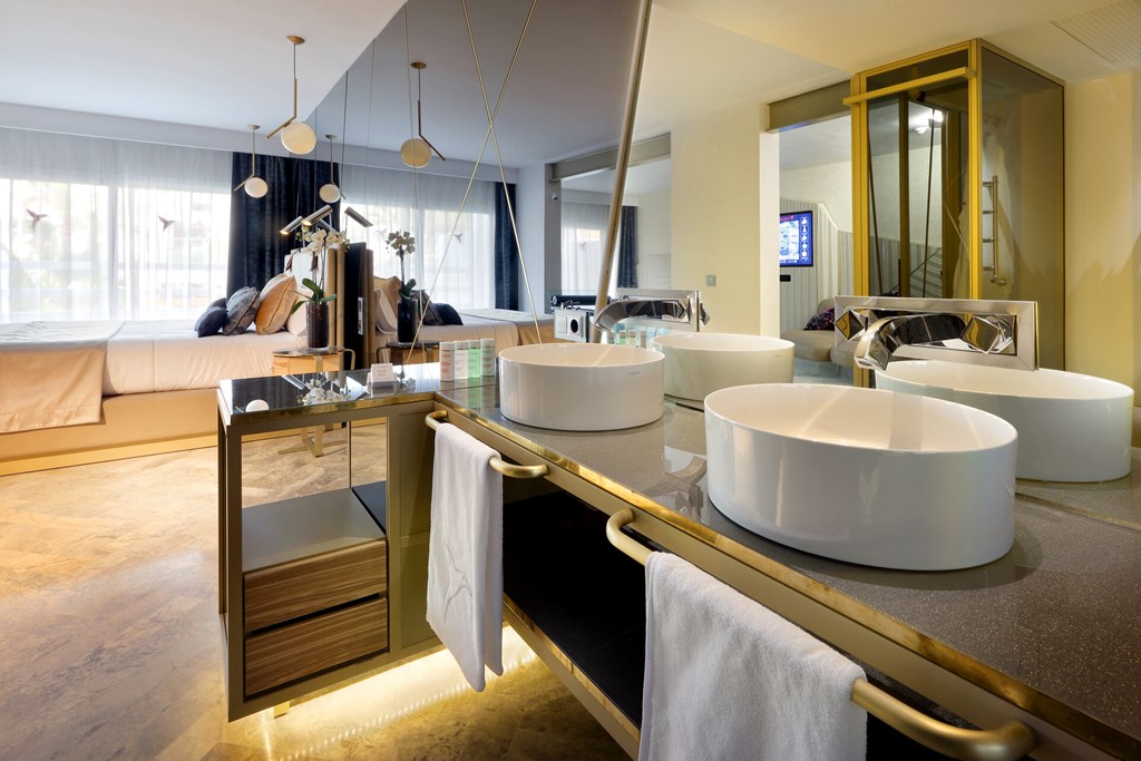 Ushuaia Ibiza Beach Hotel: Room SUITE STANDARD