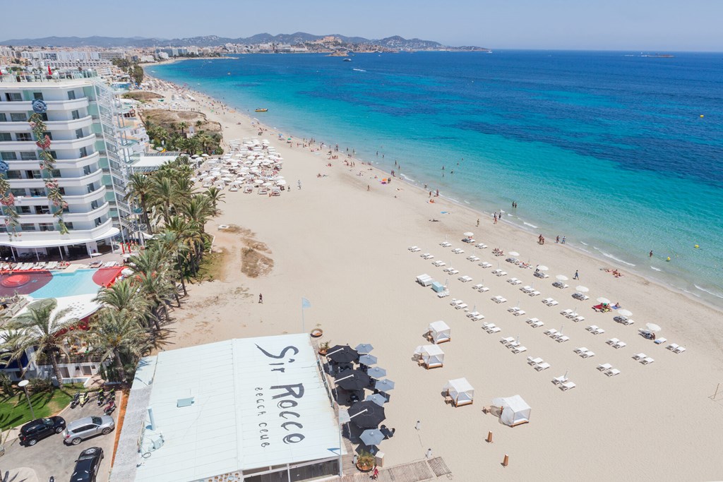 Ushuaia Ibiza Beach Hotel: Beach