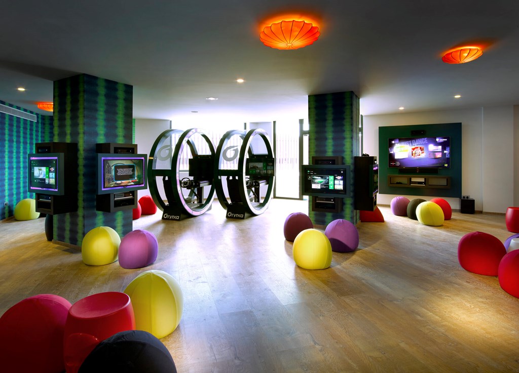 Hard Rock Hotel Ibiza: Sports and Entertainment