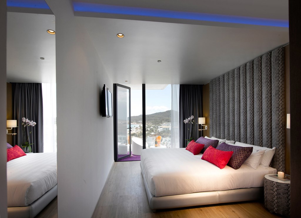 Hard Rock Hotel Ibiza: Room Double or Twin DELUXE