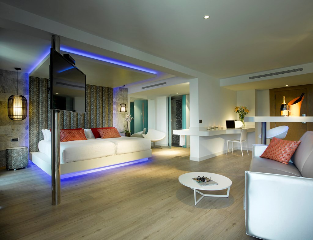 Hard Rock Hotel Ibiza: Room SUITE STANDARD