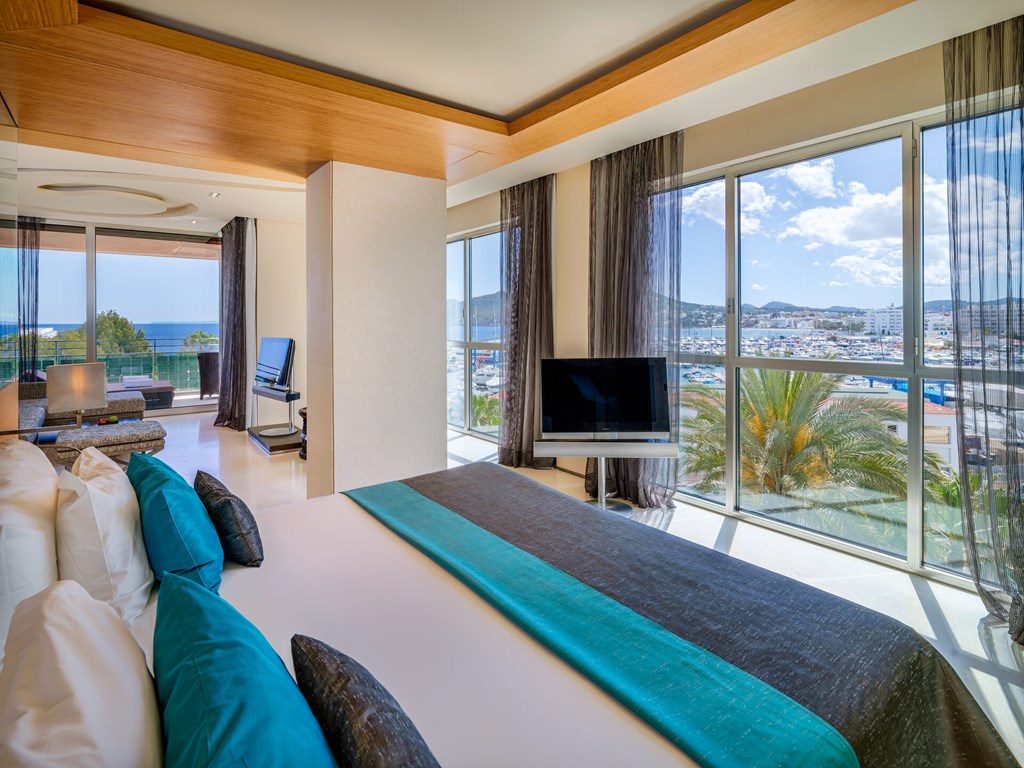 Aguas de Ibiza Grand Luxe Hotel: Room SUITE GRAND