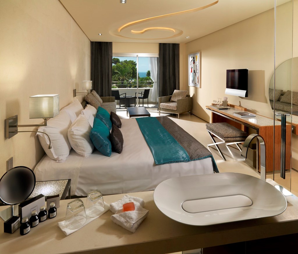 Aguas de Ibiza Grand Luxe Hotel: Room JUNIOR SUITE SEA VIEW