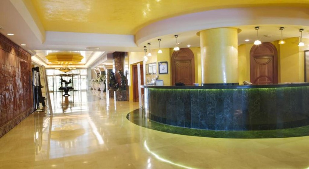 MS Amaragua: Lobby