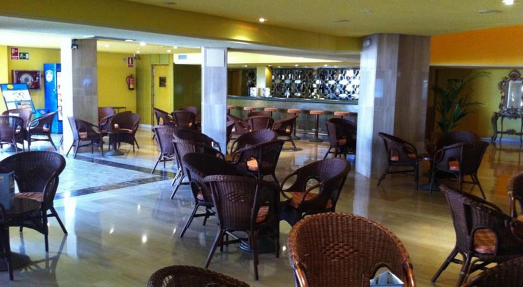 MS Aguamarina Suites: Bar