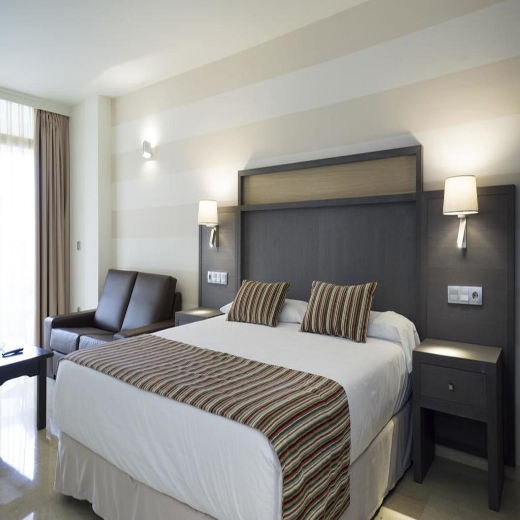 MS Aguamarina Suites: Room