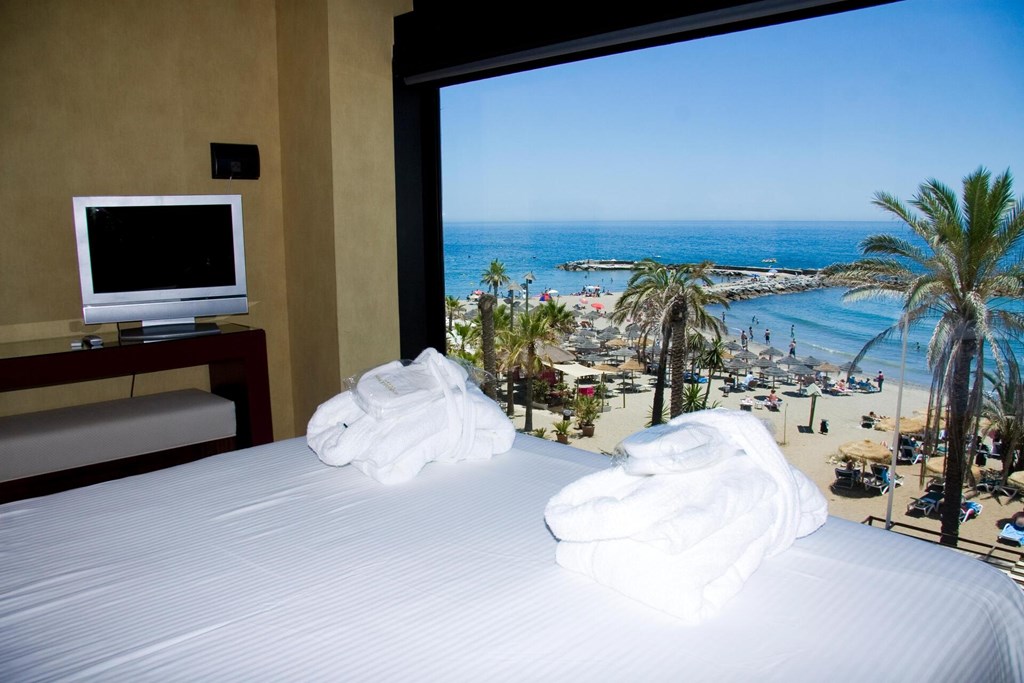 Gran Hotel Guadalpin Banus: Room SUITE SEA VIEW