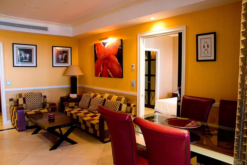 Gran Hotel Guadalpin Banus: Room FAMILY ROOM CAPACITY 5