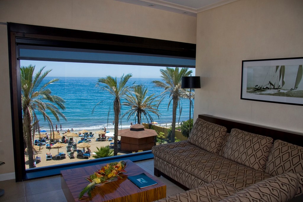 Gran Hotel Guadalpin Banus: Room SUITE SEA VIEW