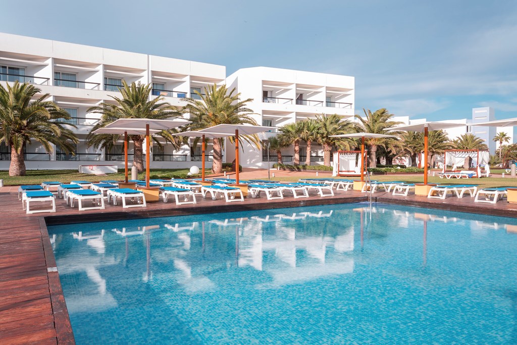 Grand Palladium Palace Ibiza Resort & Spa: Pool