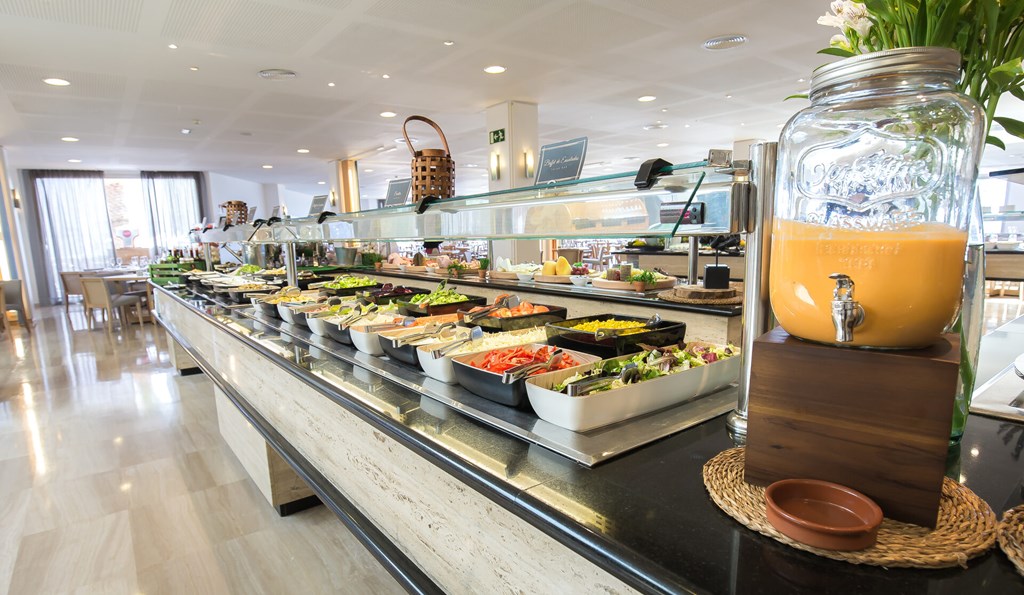 Grand Palladium Palace Ibiza Resort & Spa: Restaurant