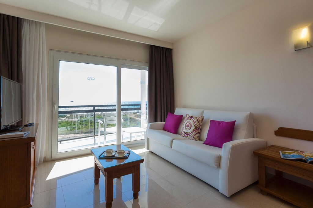 Grand Palladium Palace Ibiza Resort & Spa: Room SUITE STANDARD