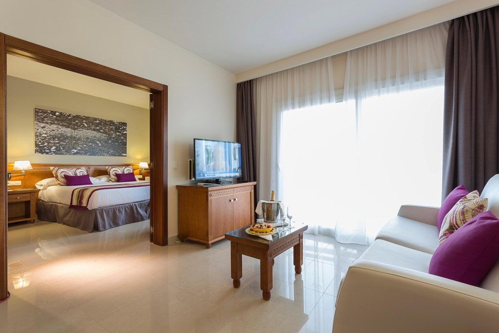 Grand Palladium Palace Ibiza Resort & Spa: Room SUITE STANDARD