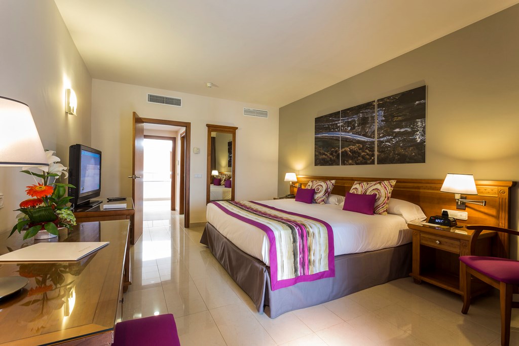 Grand Palladium Palace Ibiza Resort & Spa: Room DOUBLE CAPACITY 1