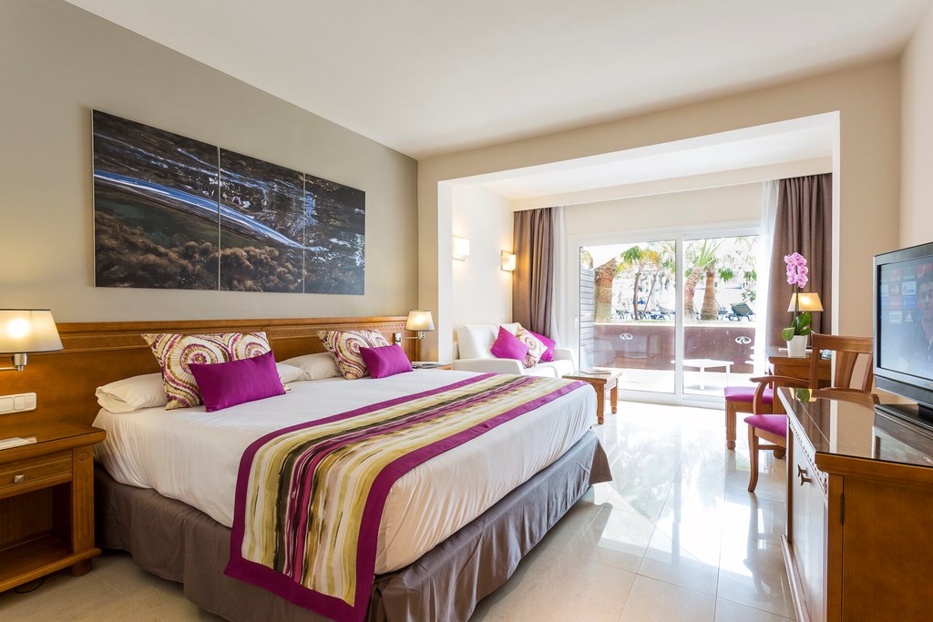 Grand Palladium Palace Ibiza Resort & Spa: Room DOUBLE SUPERIOR