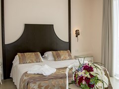 Suite Hotel Baia Del Mar - photo 3