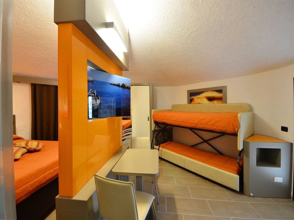 Calanica Residence Hotel