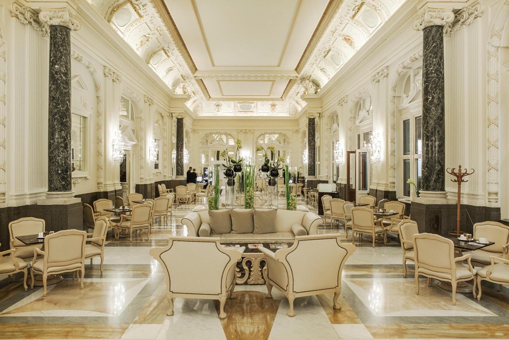 Autograph Collection Carlo IV: Lobby