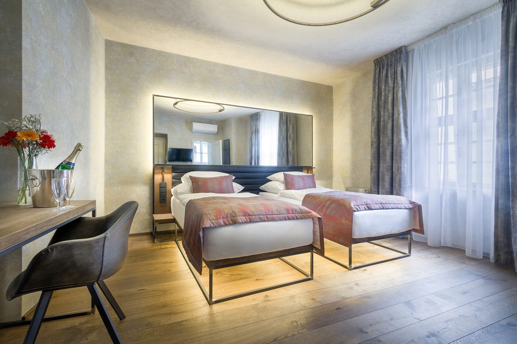 Hotel Waldstein: Room Double or Twin STANDARD