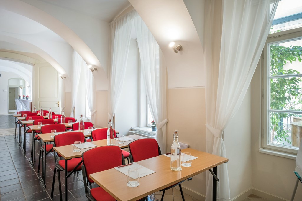 Hotel Leonardo Prague: Conferences