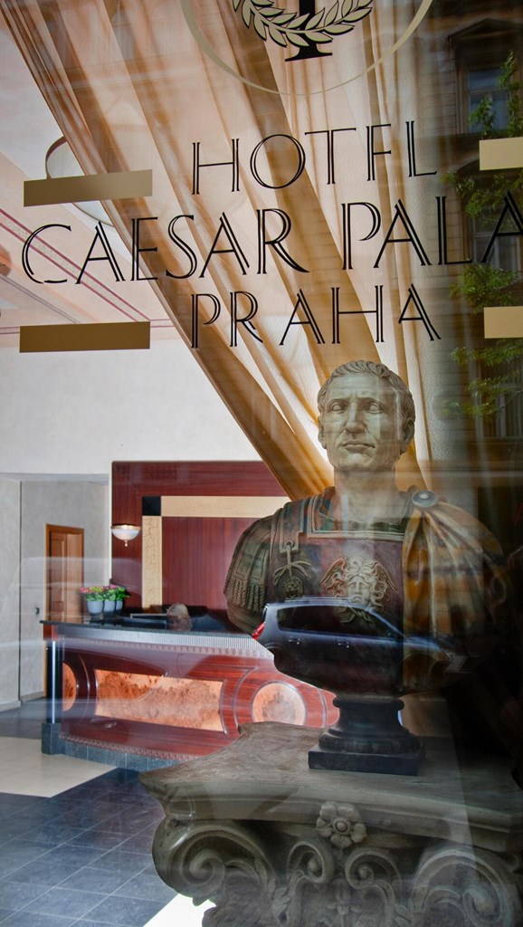 Caesar Prague: Lobby