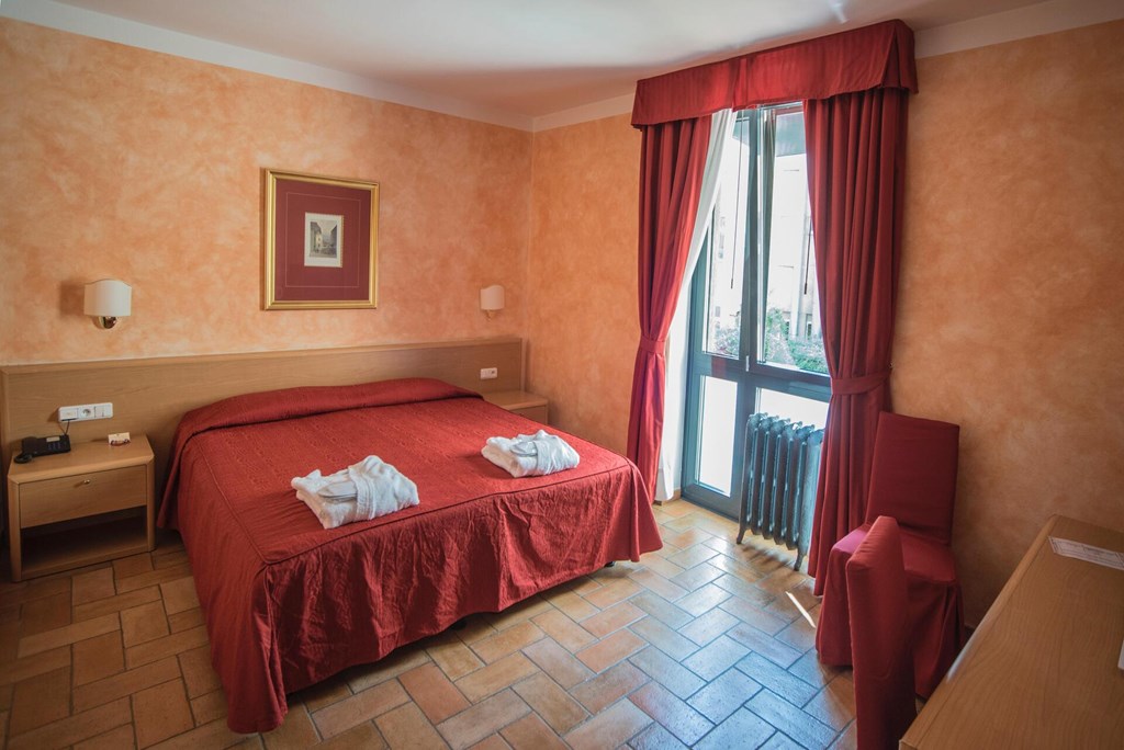 hotel Roma Prague: Room Double or Twin STANDARD