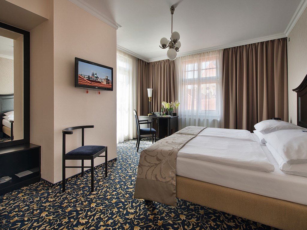 EA Hotel Royal Esprit: Room JUNIOR SUITE WITH TERRACE