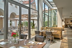 Augustine a Luxury Collection Hotel Prague: General view - photo 37