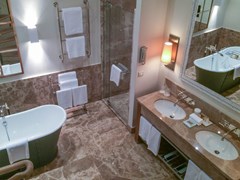Augustine a Luxury Collection Hotel Prague: General view - photo 64