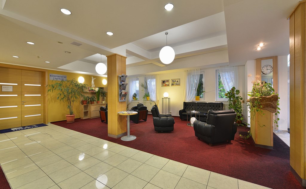 EA hotel Populus: Lobby