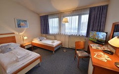 EA hotel Populus: Room Double or Twin STANDARD - photo 6