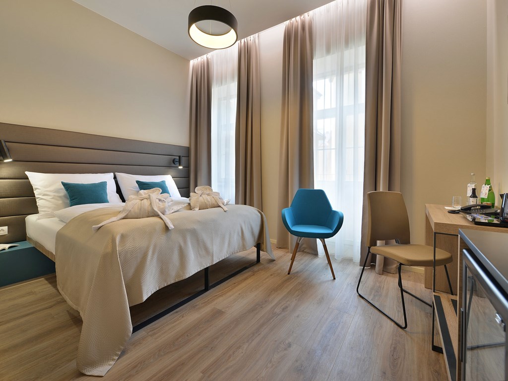 EA Hotel New Town: Room Double or Twin STANDARD