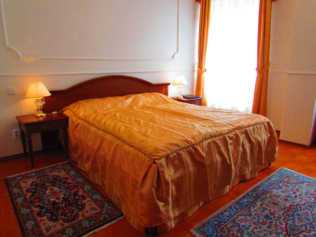 Renesance Krasna Kralovna: Room