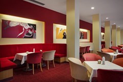 Hotel Spa Resort Sanssouci: Bar - photo 13