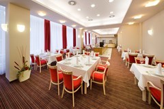 Hotel Spa Resort Sanssouci: Restaurant - photo 10