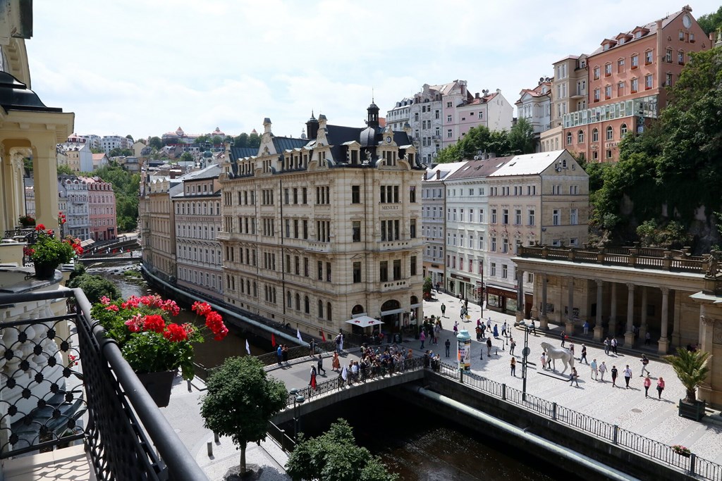 ASTORIA Hotel & Medical Spa: General view