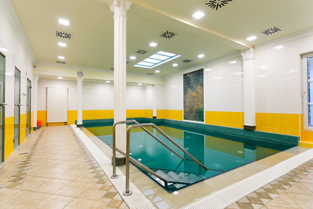 ASTORIA Hotel & Medical Spa: Pool