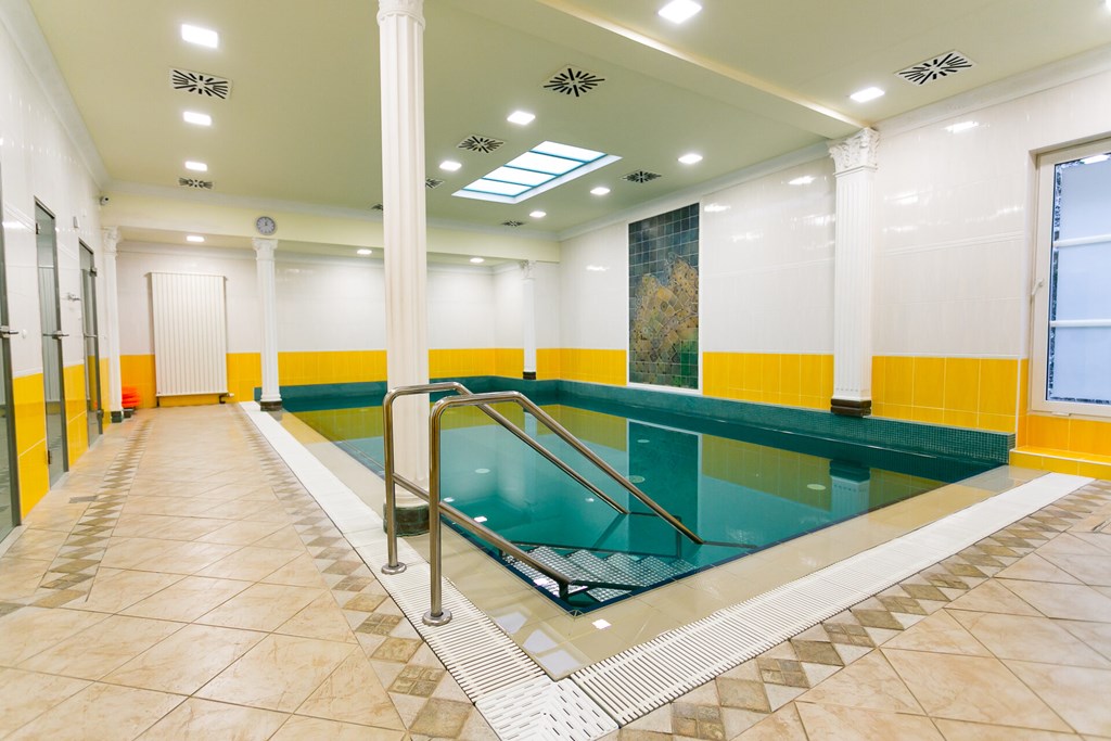 ASTORIA Hotel & Medical Spa: Pool