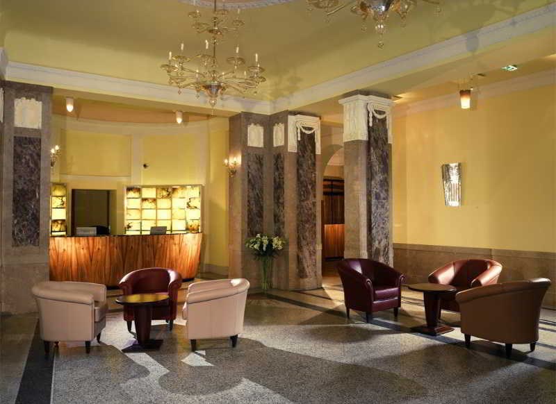 Falkensteiner Grand Spa Marienbad: Lobby