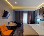 Tapis Rouge VIP Boutique Hotel